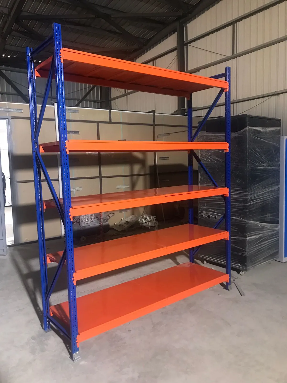 Heavy-Duty Steel Racks